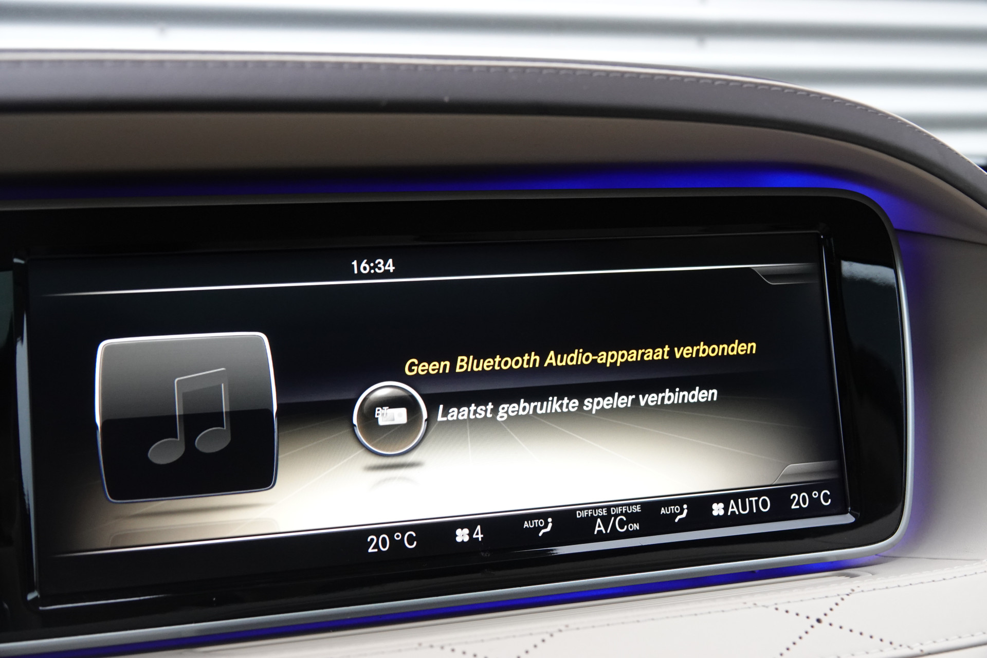 tweedehands Mercedes-Benz S-Klasse 500 Lang Edition 1 | Pano | Chauffeurspakket | NightVision | Burmester | Massage |  – beschikbaar bij Van de Velde Auto’s