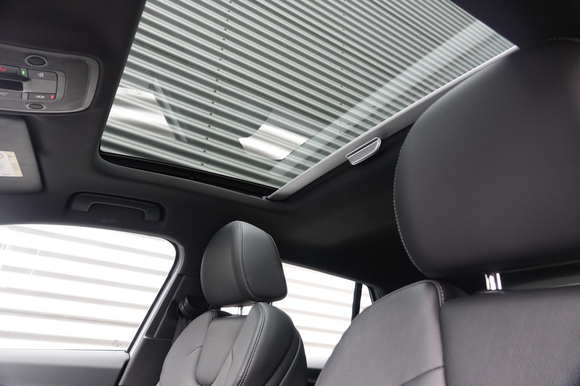 tweedehands Audi Q2 35 TFSI Edition one S-Line | Pano | ACC | Camera | B&O | Blindspot | Sfeer |  – beschikbaar bij Van de Velde Auto’s