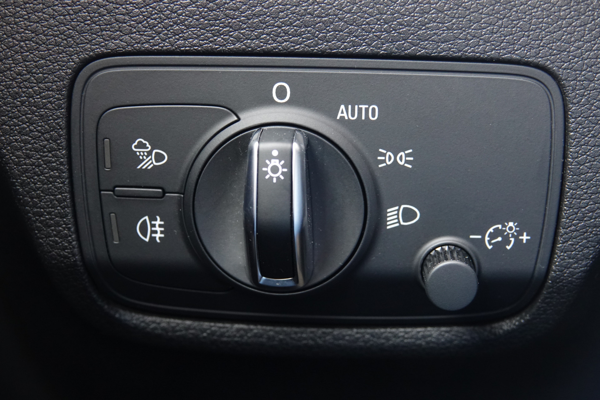 tweedehands Audi Q2 35 TFSI Edition one S-Line | Pano | ACC | Camera | B&O | Blindspot | Sfeer |  – beschikbaar bij Van de Velde Auto’s