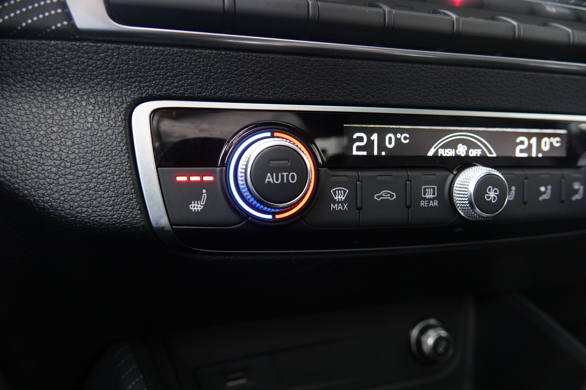 tweedehands Audi Q2 35 TFSI Edition one S-Line | Pano | ACC | Camera | B&O | Blindspot | Sfeer |  – beschikbaar bij Van de Velde Auto’s