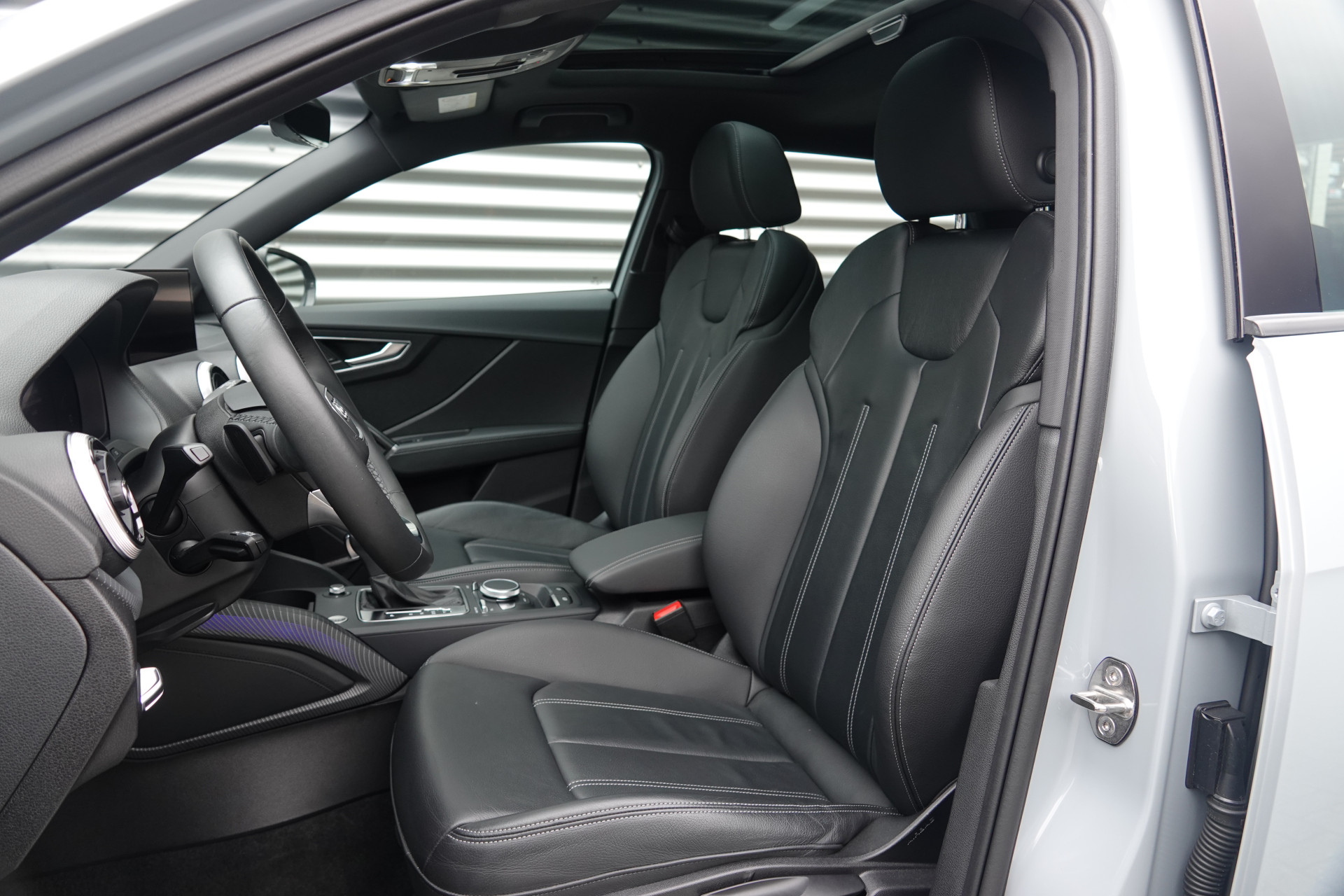 tweedehands Audi Q2 35 TFSI Edition one S-Line | Pano | ACC | Camera | B&O | Blindspot | Sfeer |  – beschikbaar bij Van de Velde Auto’s