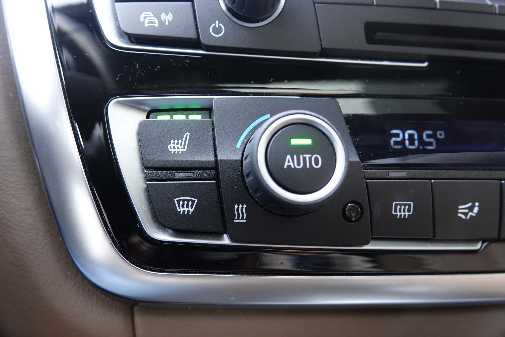 tweedehands BMW 4 Serie Gran Coupé 430i Centennial High Executive | Schuif-Kanteldak | HUD | Memory | H&K | Keyless | 360 |  – beschikbaar bij Van de Velde Auto’s