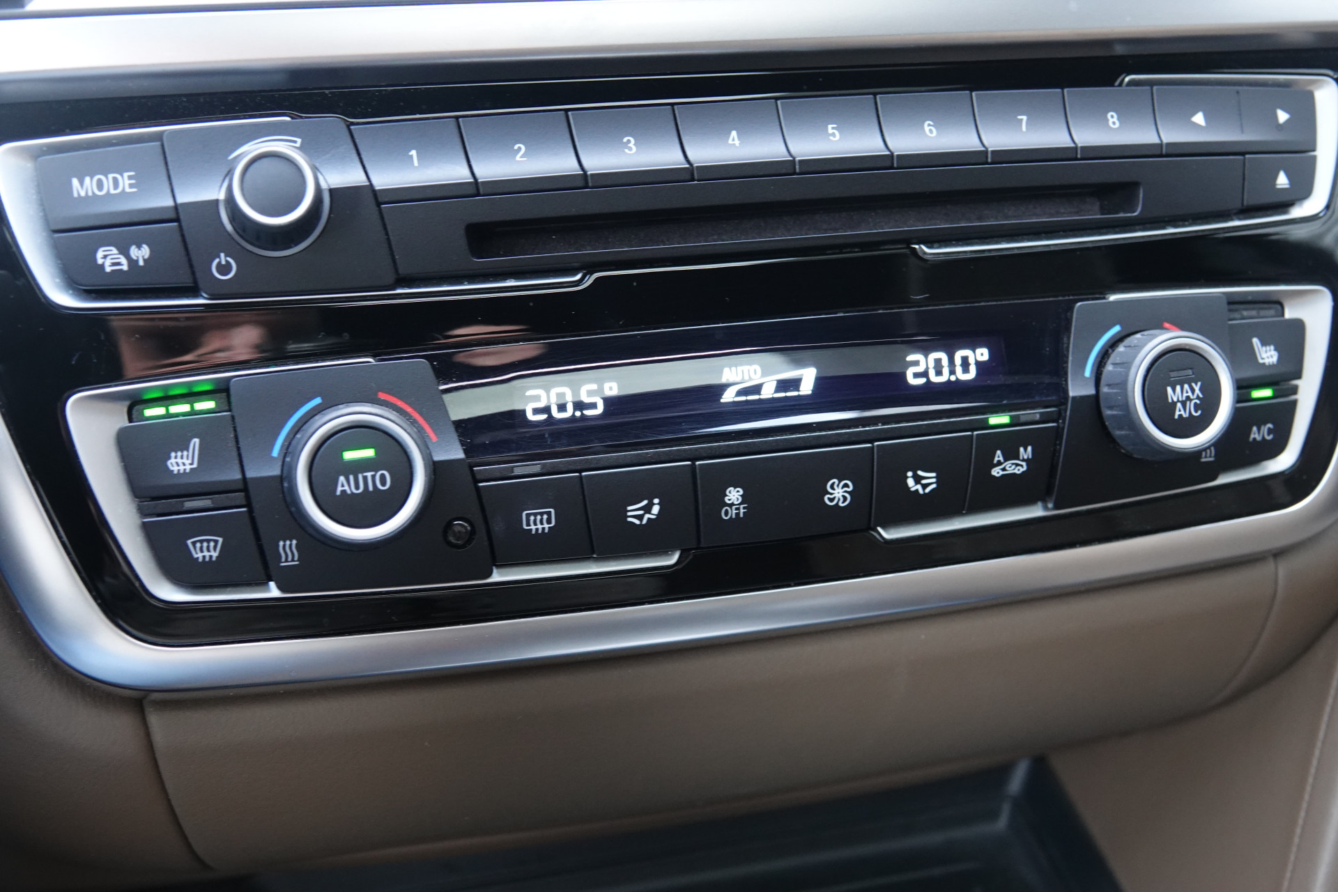 tweedehands BMW 4 Serie Gran Coupé 430i Centennial High Executive | Schuif-Kanteldak | HUD | Memory | H&K | Keyless | 360 |  – beschikbaar bij Van de Velde Auto’s