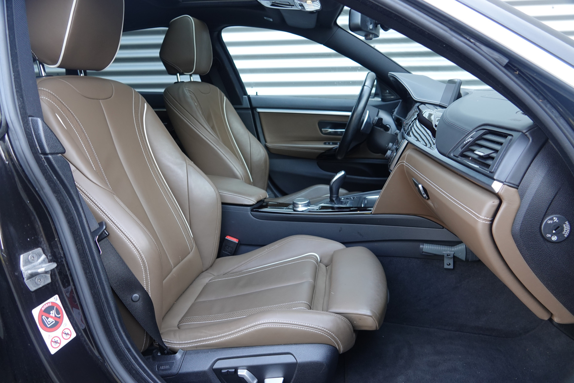 tweedehands BMW 4 Serie Gran Coupé 430i Centennial High Executive | Schuif-Kanteldak | HUD | Memory | H&K | Keyless | 360 |  – beschikbaar bij Van de Velde Auto’s