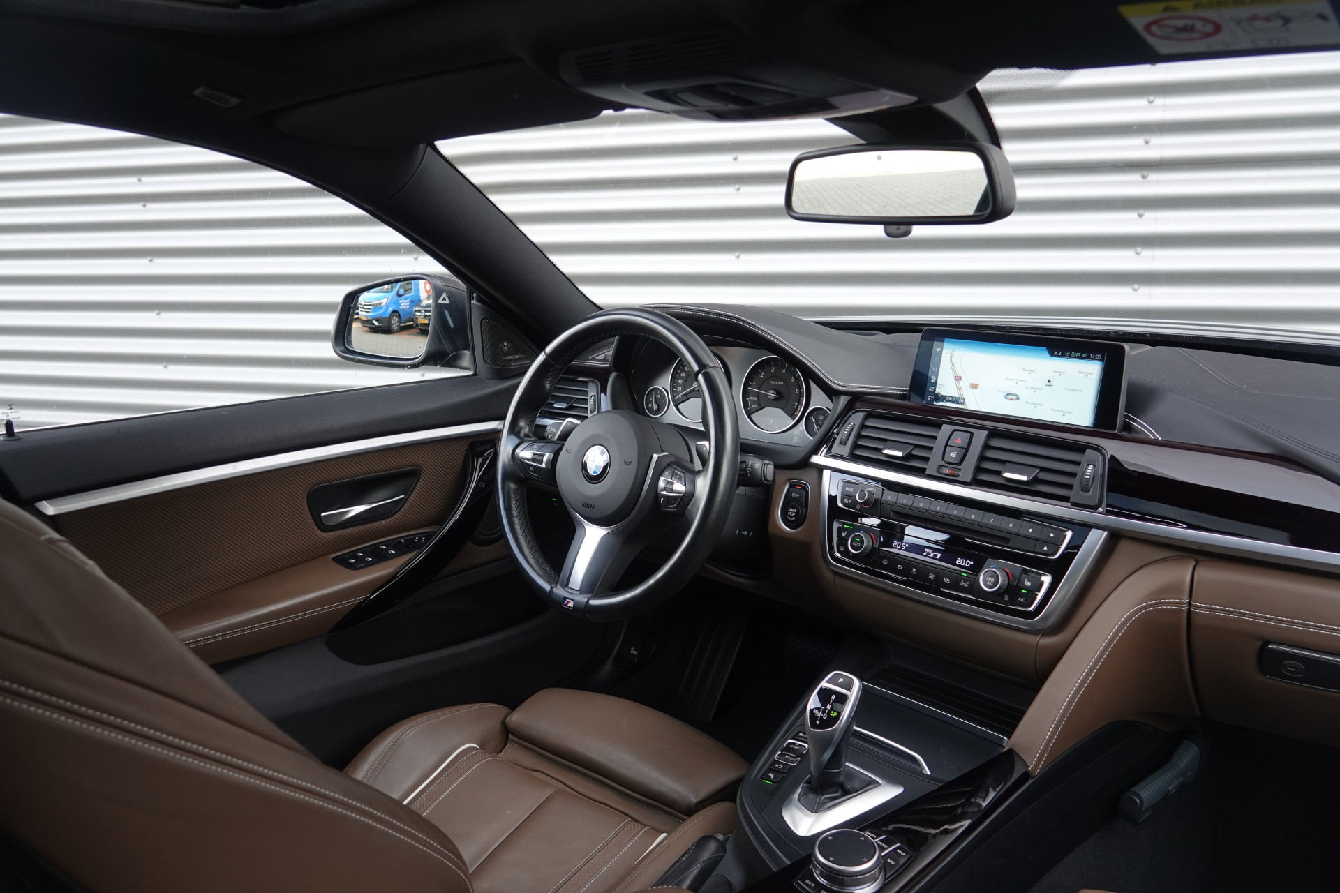 tweedehands BMW 4 Serie Gran Coupé 430i Centennial High Executive | Schuif-Kanteldak | HUD | Memory | H&K | Keyless | 360 |  – beschikbaar bij Van de Velde Auto’s