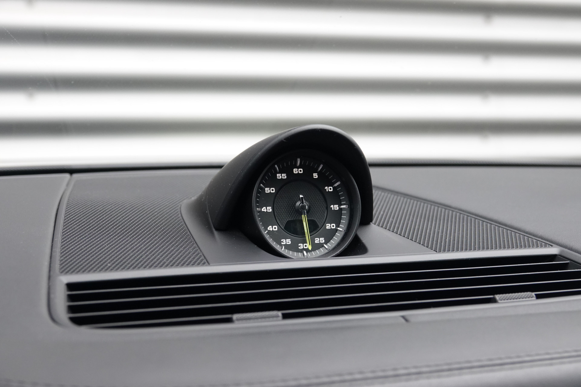 tweedehands Porsche Panamera Sport Turismo 2.9 4 E-Hybrid Sport Chrono | Pano | Soft Close | Ventilatie | Sportuitlaat | Bose | ACC | Memory |  – beschikbaar bij Van de Velde Auto’s