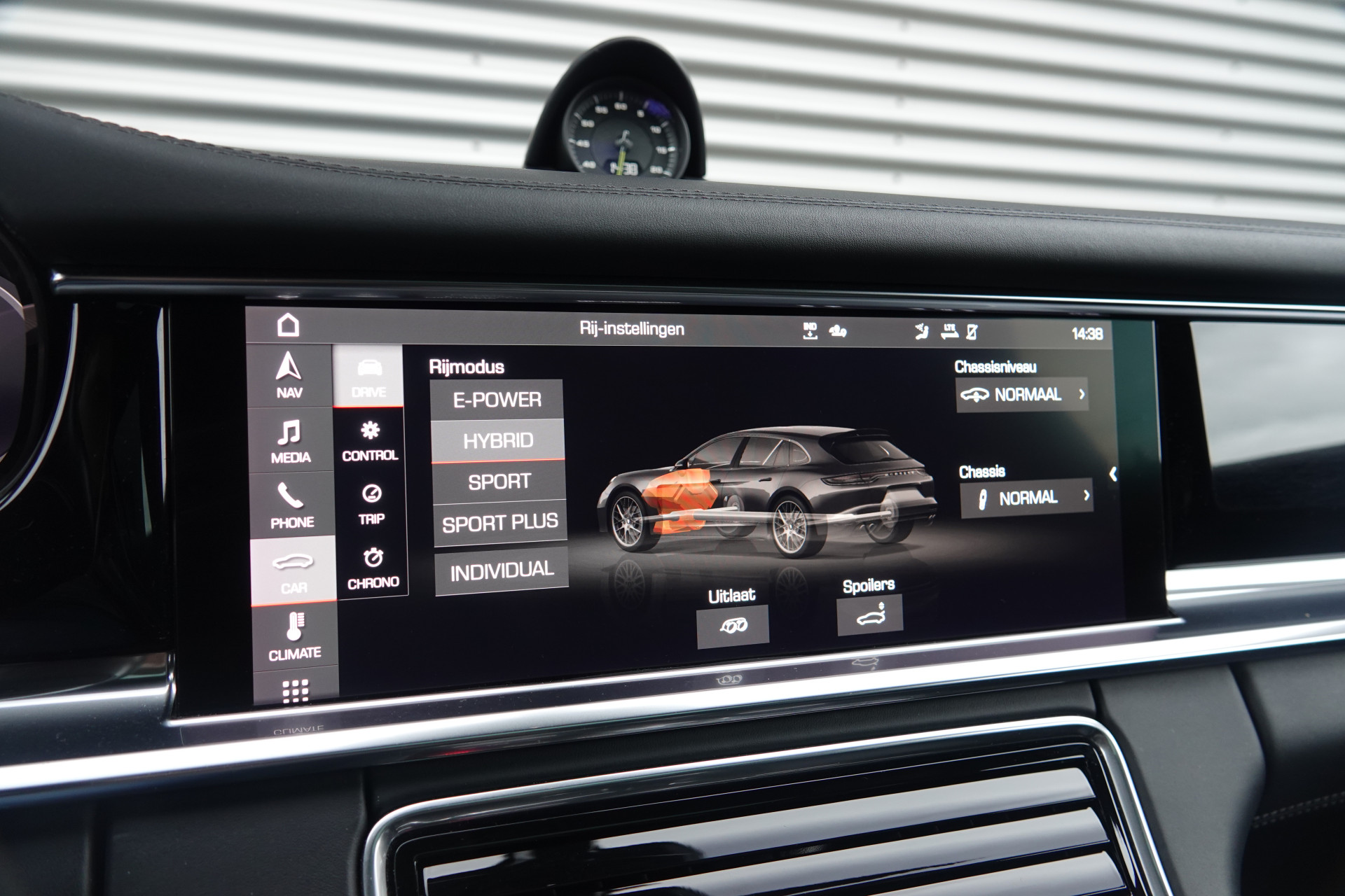 tweedehands Porsche Panamera Sport Turismo 2.9 4 E-Hybrid Sport Chrono | Pano | Soft Close | Ventilatie | Sportuitlaat | Bose | ACC | Memory |  – beschikbaar bij Van de Velde Auto’s