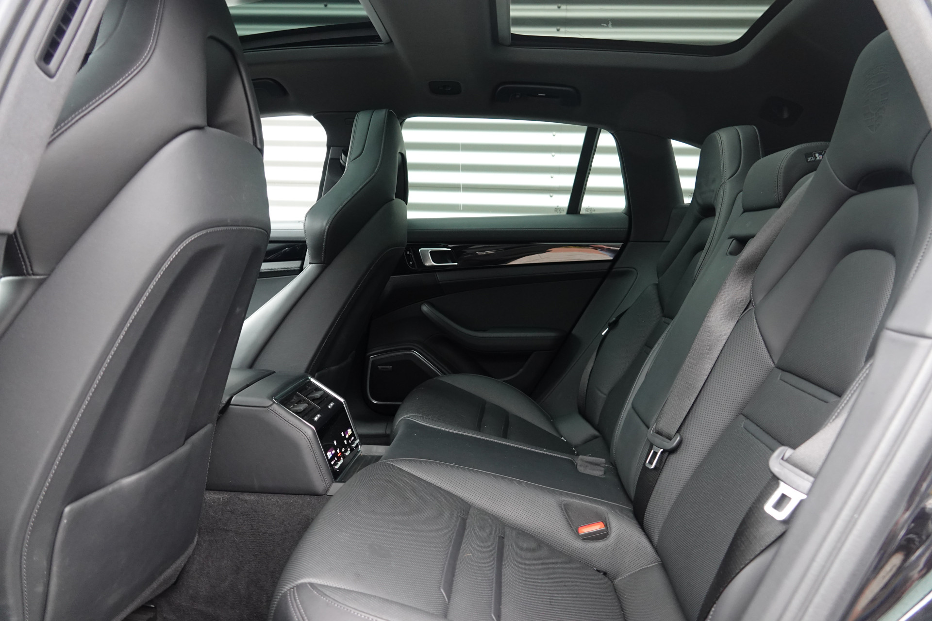 tweedehands Porsche Panamera Sport Turismo 2.9 4 E-Hybrid Sport Chrono | Pano | Soft Close | Ventilatie | Sportuitlaat | Bose | ACC | Memory |  – beschikbaar bij Van de Velde Auto’s