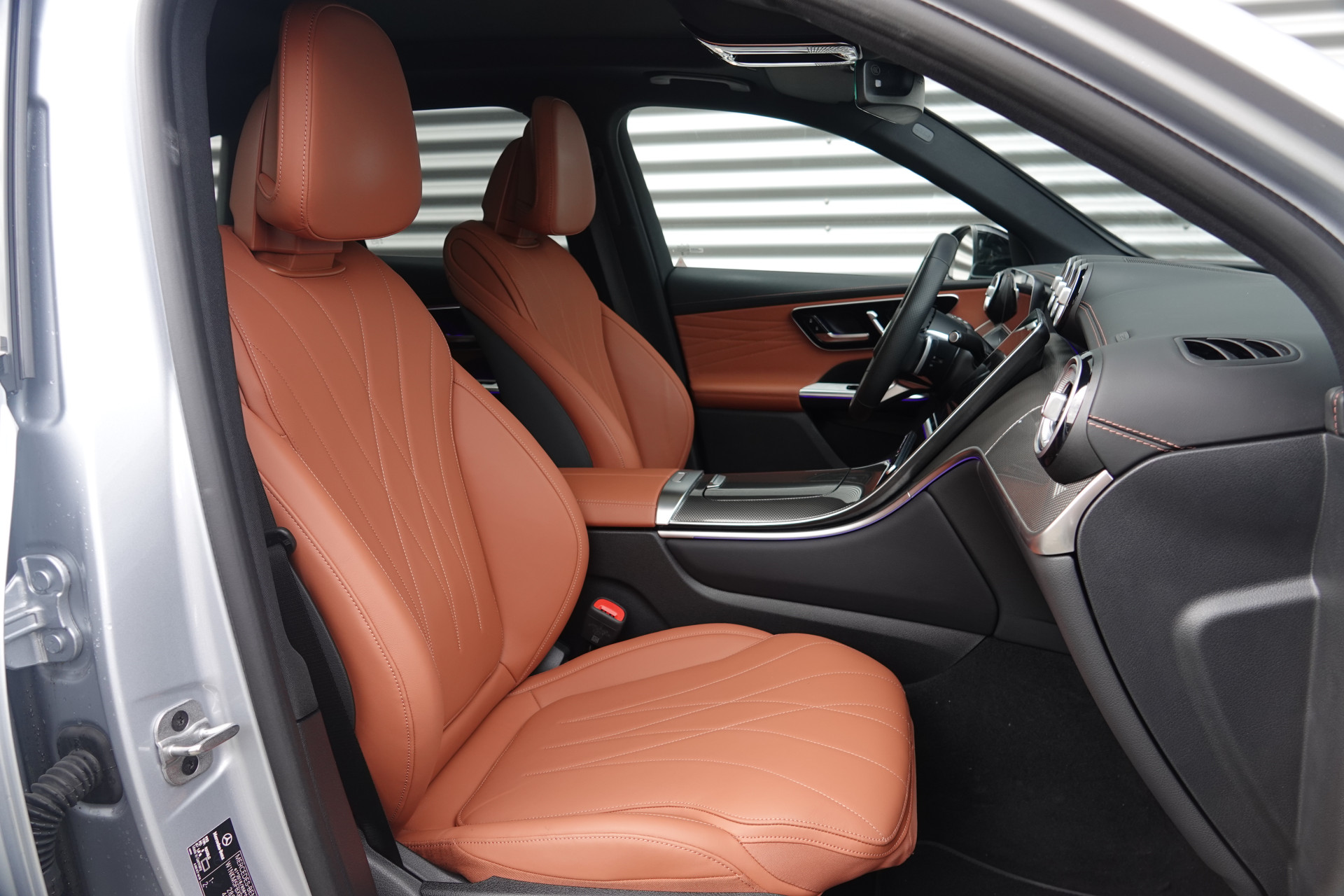 tweedehands Mercedes-Benz GLC 400e 4MATIC AMG Line | Pano | Achteras Sturing | Luchtvering | Burmester | Trekhaak | HUD |  – beschikbaar bij Van de Velde Auto’s