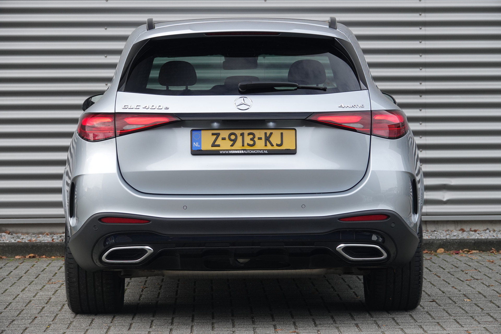 tweedehands Mercedes-Benz GLC 400e 4MATIC AMG Line | Pano | Achteras Sturing | Luchtvering | Burmester | Trekhaak | HUD |  – beschikbaar bij Van de Velde Auto’s