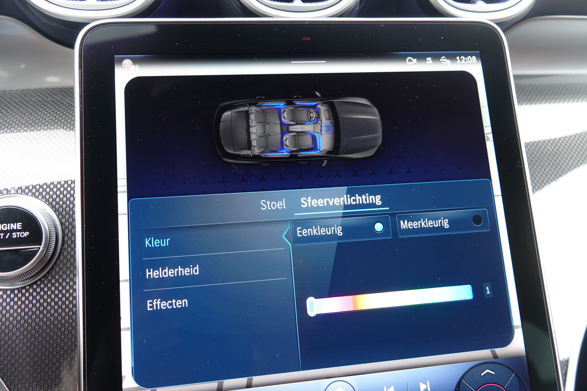 tweedehands Mercedes-Benz GLC 400e 4MATIC AMG Line | Pano | Achteras Sturing | Luchtvering | Burmester | Trekhaak | HUD |  – beschikbaar bij Van de Velde Auto’s