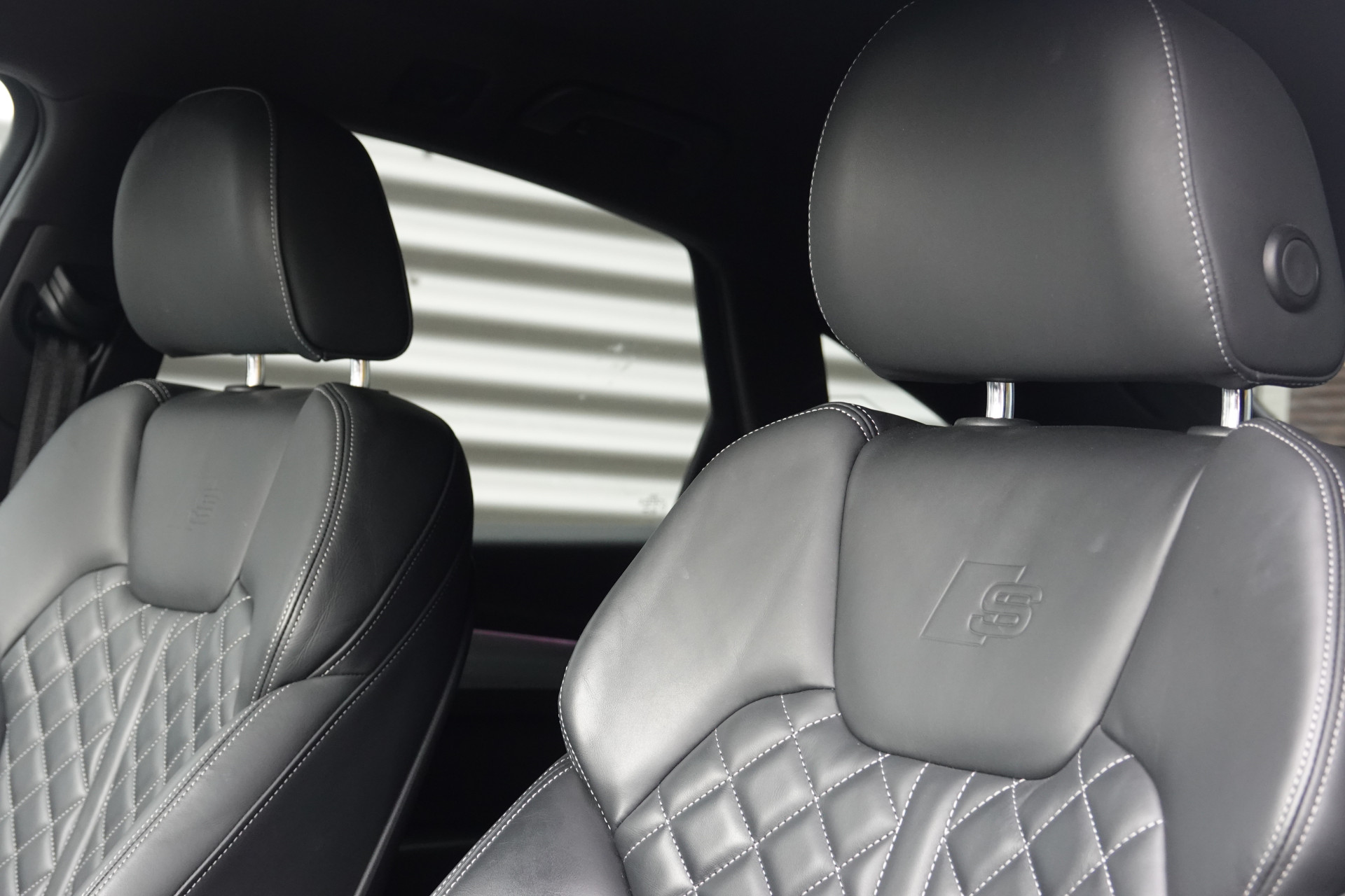 tweedehands Audi Q5 Sportback 50 TFSI e S edition | Sportstoelen | Luchtvering | B&O | Camera | S-Line |  – beschikbaar bij Van de Velde Auto’s