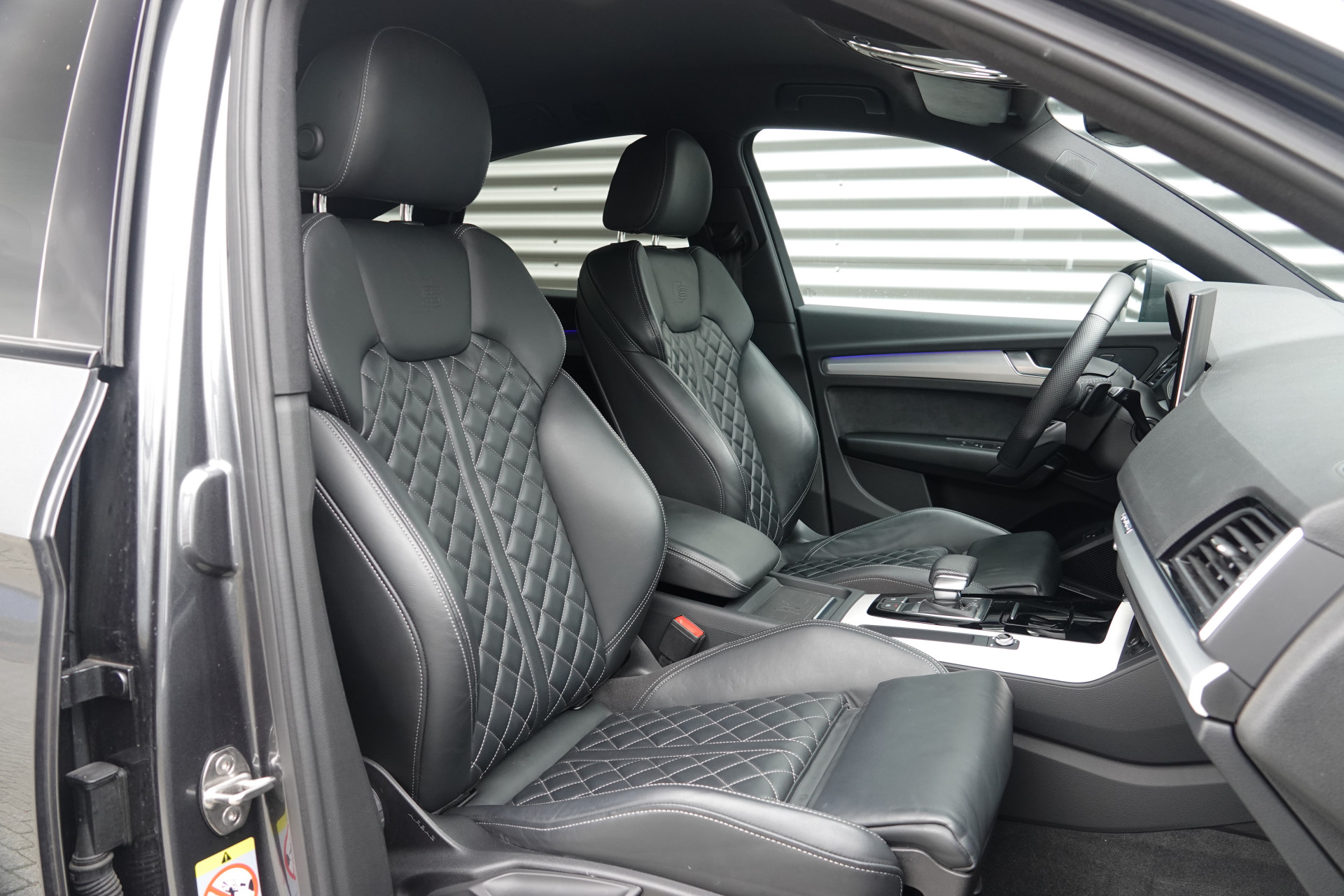 tweedehands Audi Q5 Sportback 50 TFSI e S edition | Sportstoelen | Luchtvering | B&O | Camera | S-Line |  – beschikbaar bij Van de Velde Auto’s