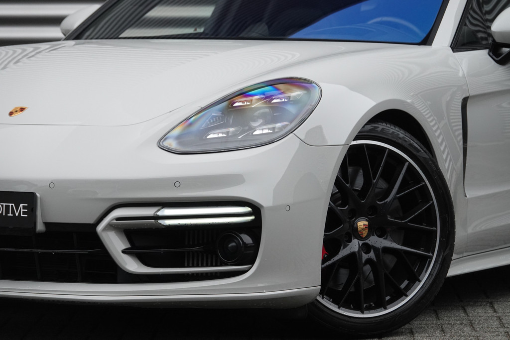tweedehands Porsche Panamera Sport Turismo 2.9 4S E-Hybrid | Pano | Burmester | Schermen Achter | Achterasbesturing | Massage | Ventilatie | ACC | NP € 214.186 |  – beschikbaar bij Van de Velde Auto’s