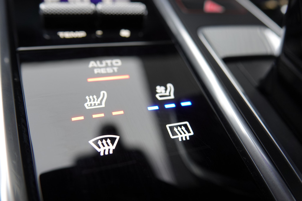 tweedehands Porsche Panamera Sport Turismo 2.9 4S E-Hybrid | Pano | Burmester | Schermen Achter | Achterasbesturing | Massage | Ventilatie | ACC | NP € 214.186 |  – beschikbaar bij Van de Velde Auto’s