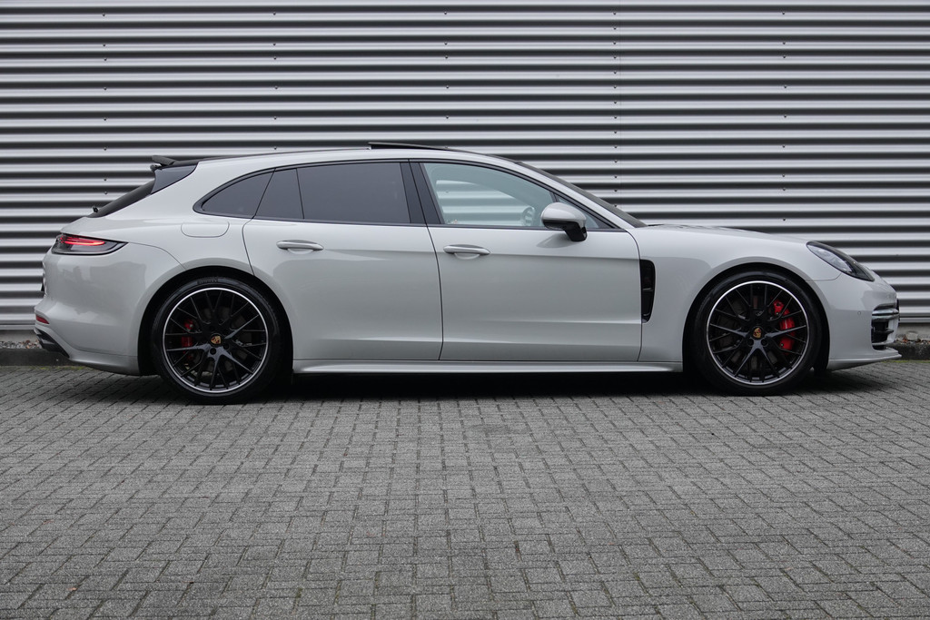 tweedehands Porsche Panamera Sport Turismo 2.9 4S E-Hybrid | Pano | Burmester | Schermen Achter | Achterasbesturing | Massage | Ventilatie | ACC | NP € 214.186 |  – beschikbaar bij Van de Velde Auto’s