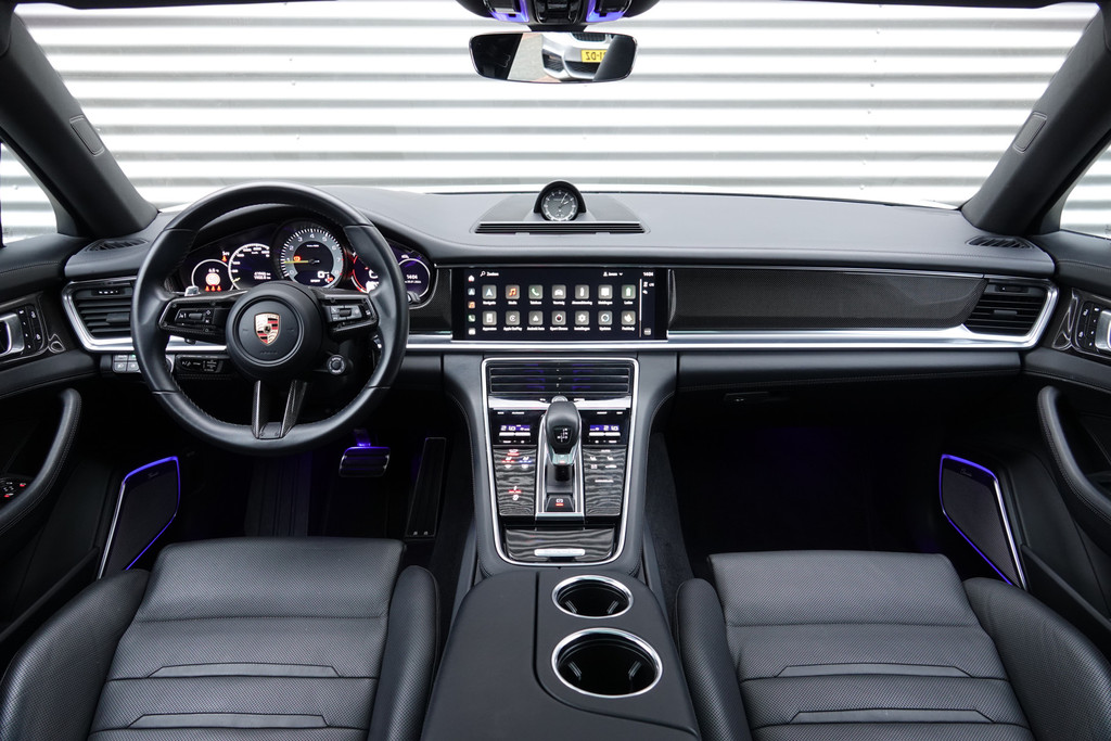 tweedehands Porsche Panamera Sport Turismo 2.9 4S E-Hybrid | Pano | Burmester | Schermen Achter | Achterasbesturing | Massage | Ventilatie | ACC | NP € 214.186 |  – beschikbaar bij Van de Velde Auto’s