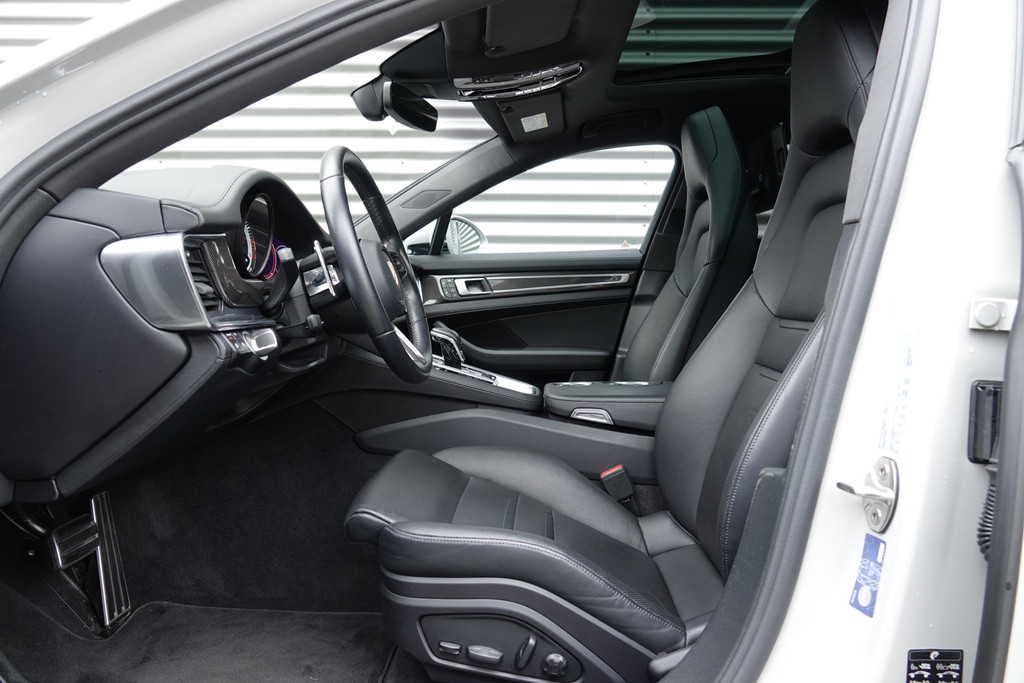 tweedehands Porsche Panamera Sport Turismo 2.9 4S E-Hybrid | Pano | Burmester | Schermen Achter | Achterasbesturing | Massage | Ventilatie | ACC | NP € 214.186 |  – beschikbaar bij Van de Velde Auto’s